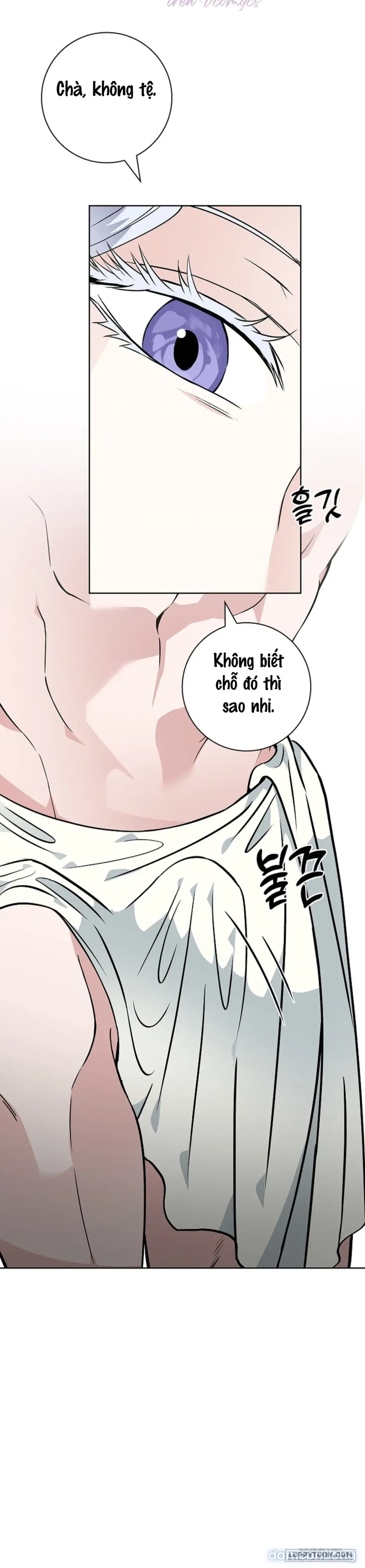 Cánh Hoa Ướt Đẫm Của Thánh Nữ 