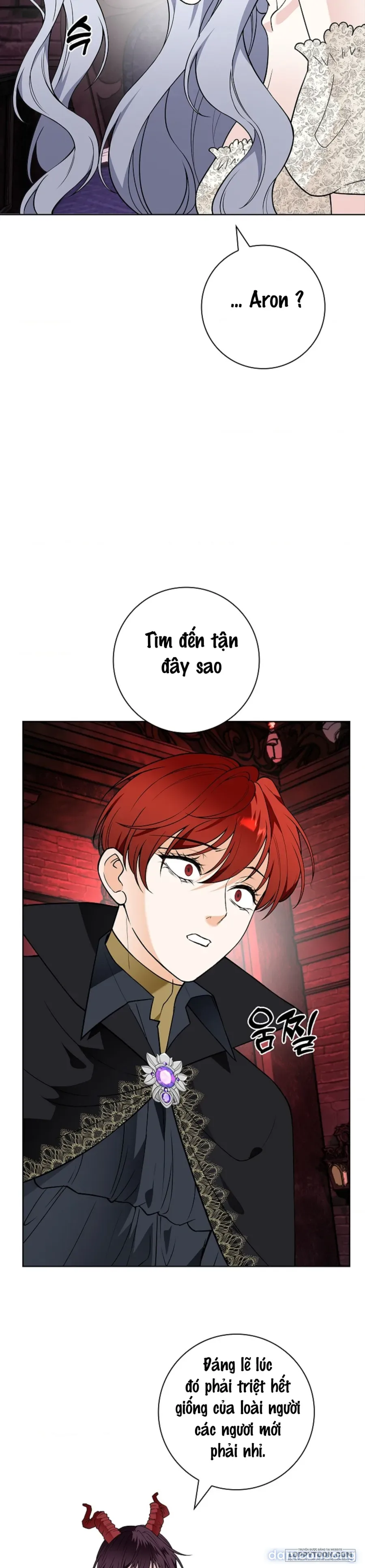 Cánh Hoa Ướt Đẫm Của Thánh Nữ 