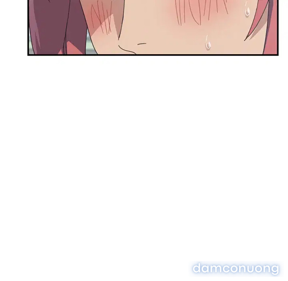 Cùng nhà với cô nàng dâm đãng 