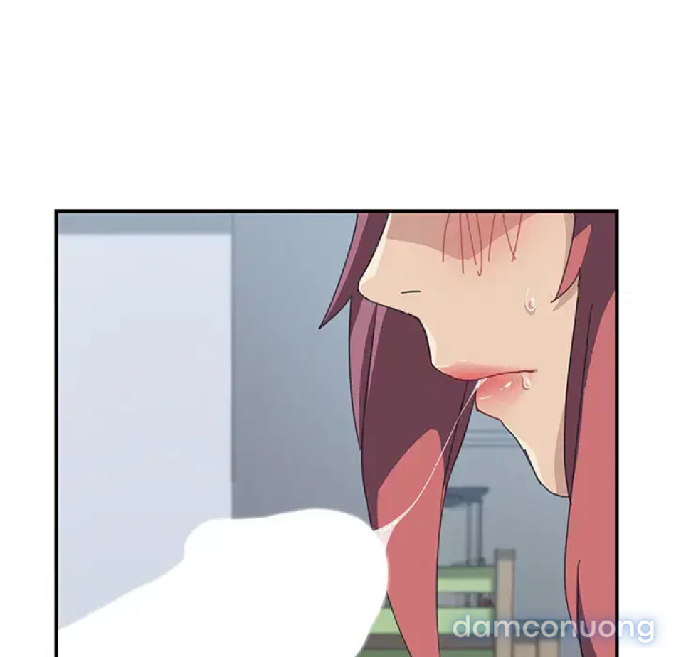 Cùng nhà với cô nàng dâm đãng 