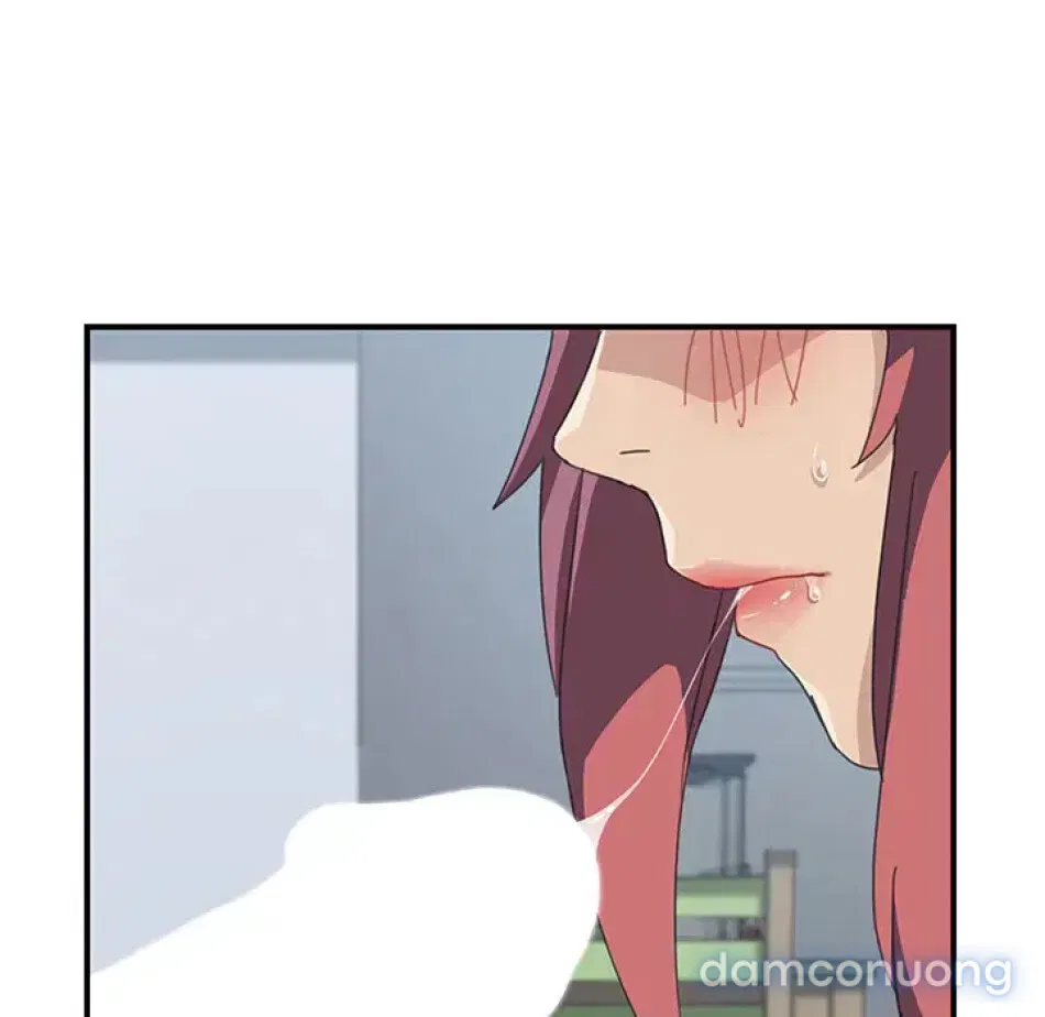 Cùng nhà với cô nàng dâm đãng 