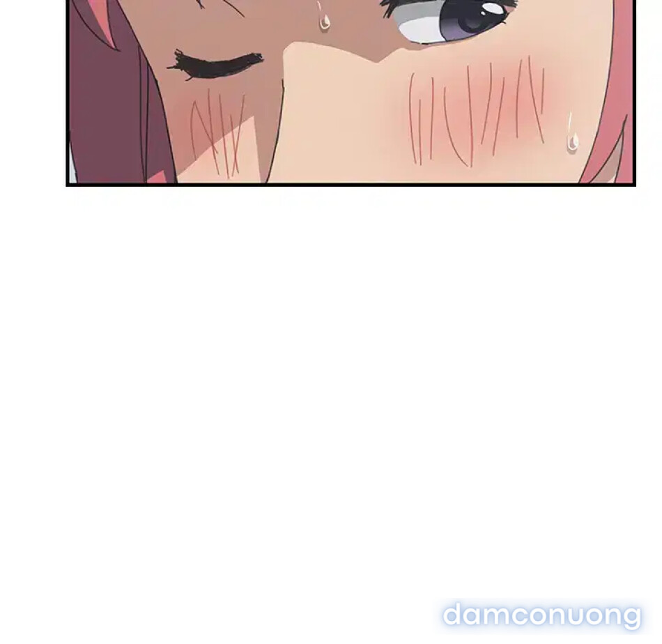 Cùng nhà với cô nàng dâm đãng 