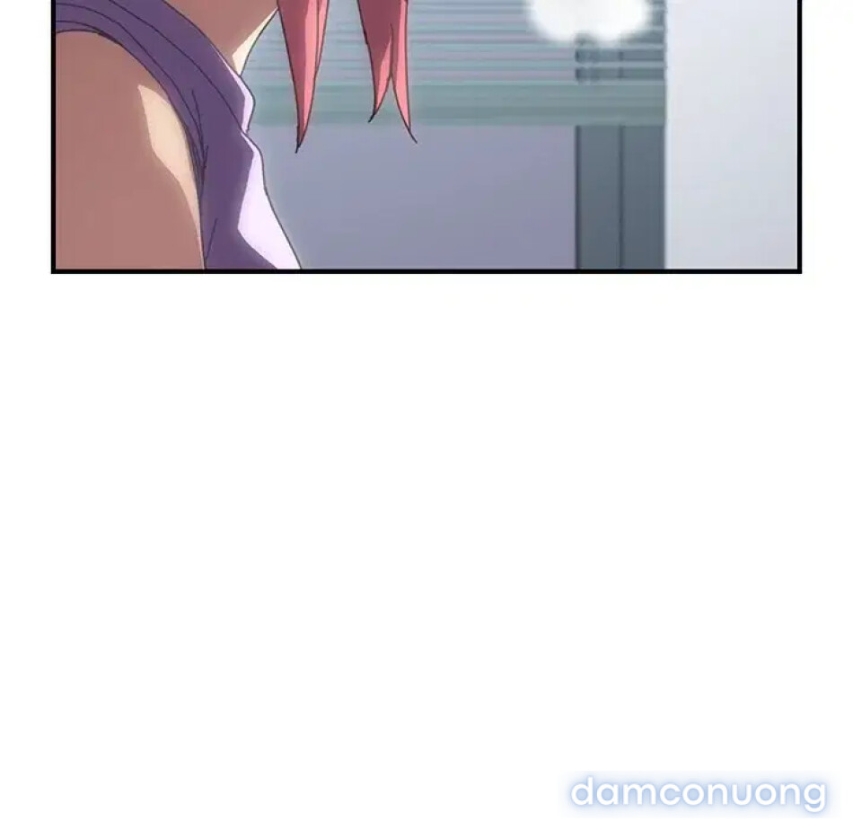 Cùng nhà với cô nàng dâm đãng 