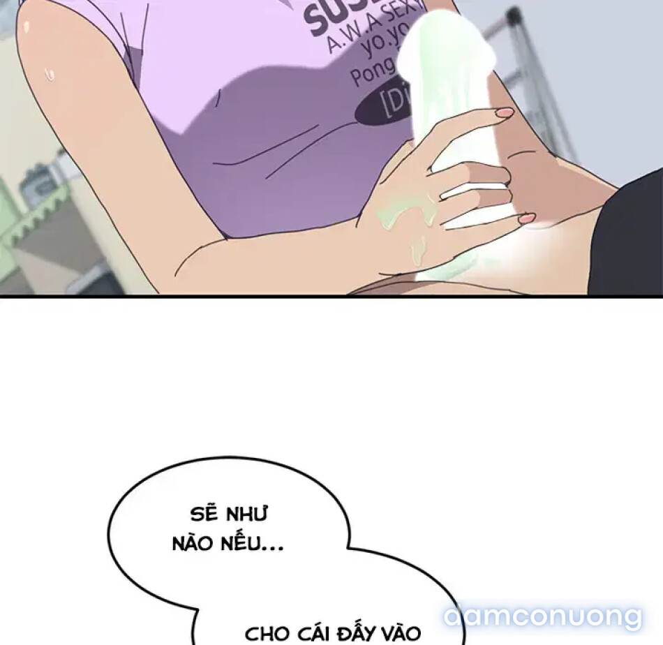 Cùng nhà với cô nàng dâm đãng 