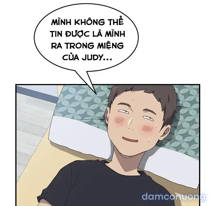 Cùng nhà với cô nàng dâm đãng 
