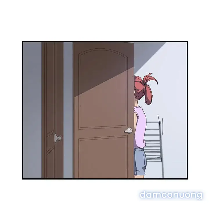 Cùng nhà với cô nàng dâm đãng 