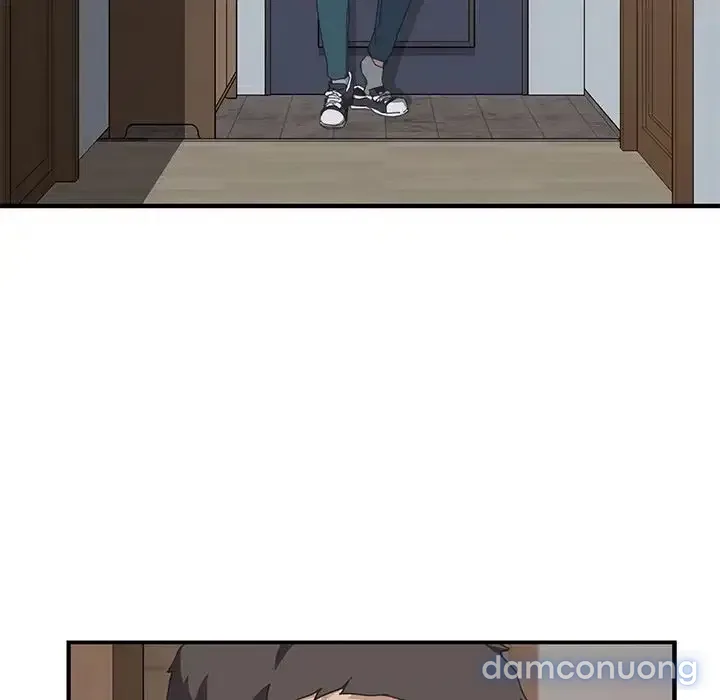 Cùng nhà với cô nàng dâm đãng 