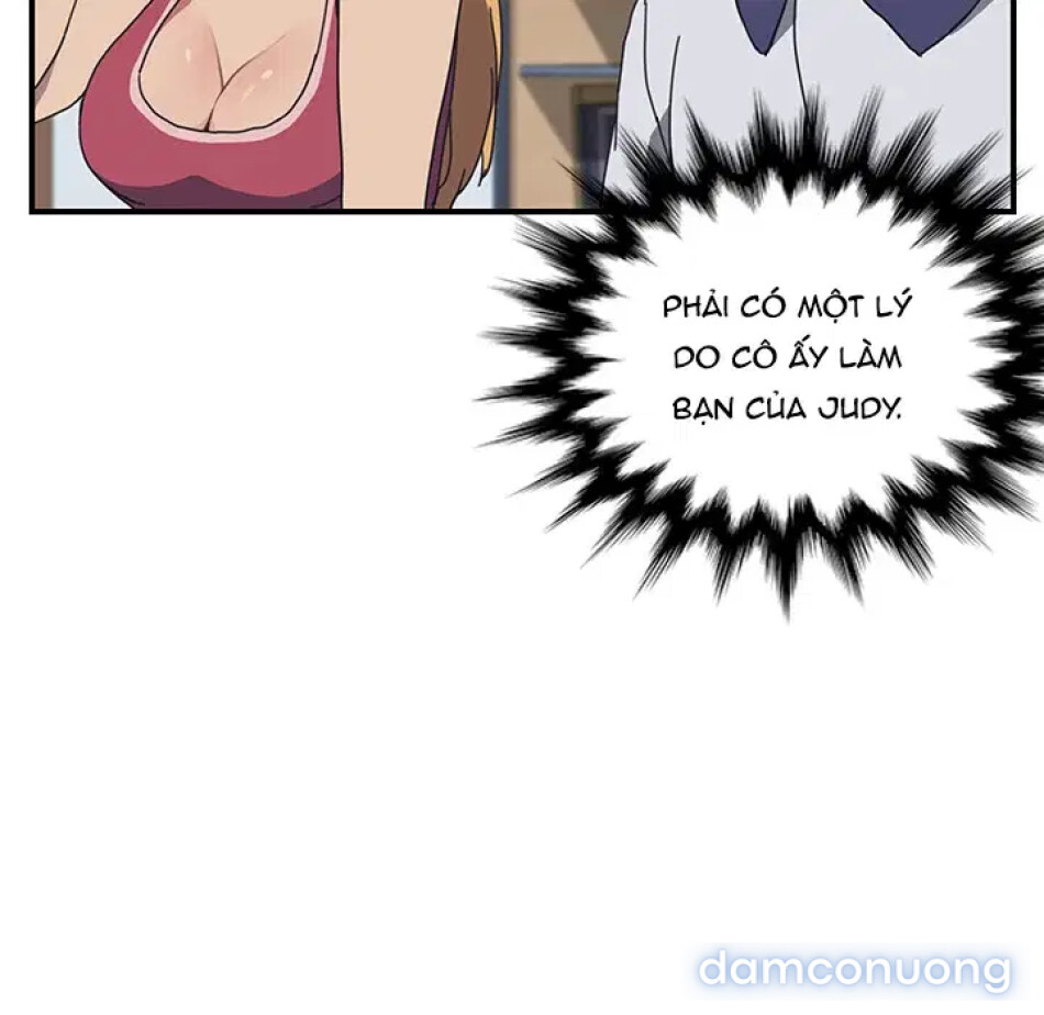 Cùng nhà với cô nàng dâm đãng 