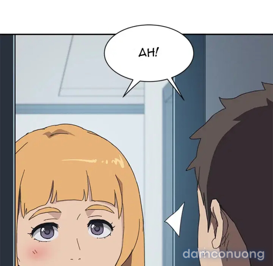 Cùng nhà với cô nàng dâm đãng 