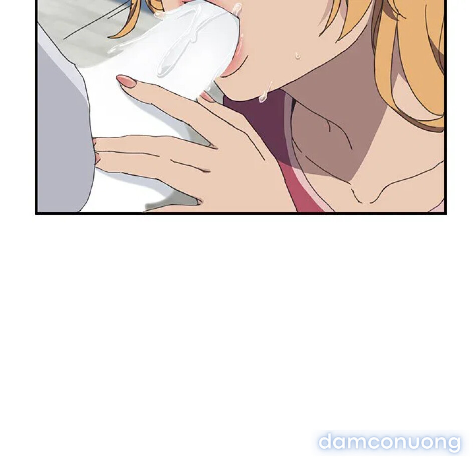 Cùng nhà với cô nàng dâm đãng 