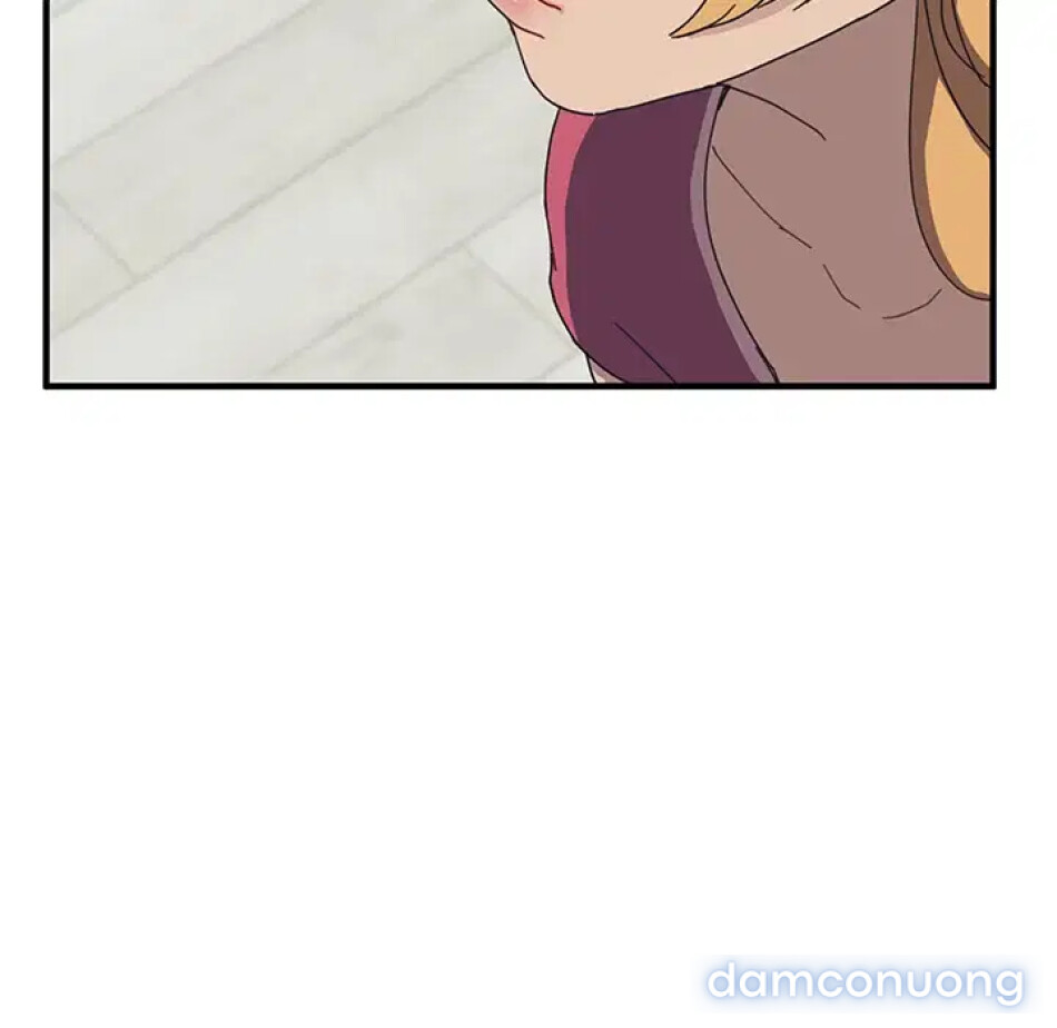 Cùng nhà với cô nàng dâm đãng 