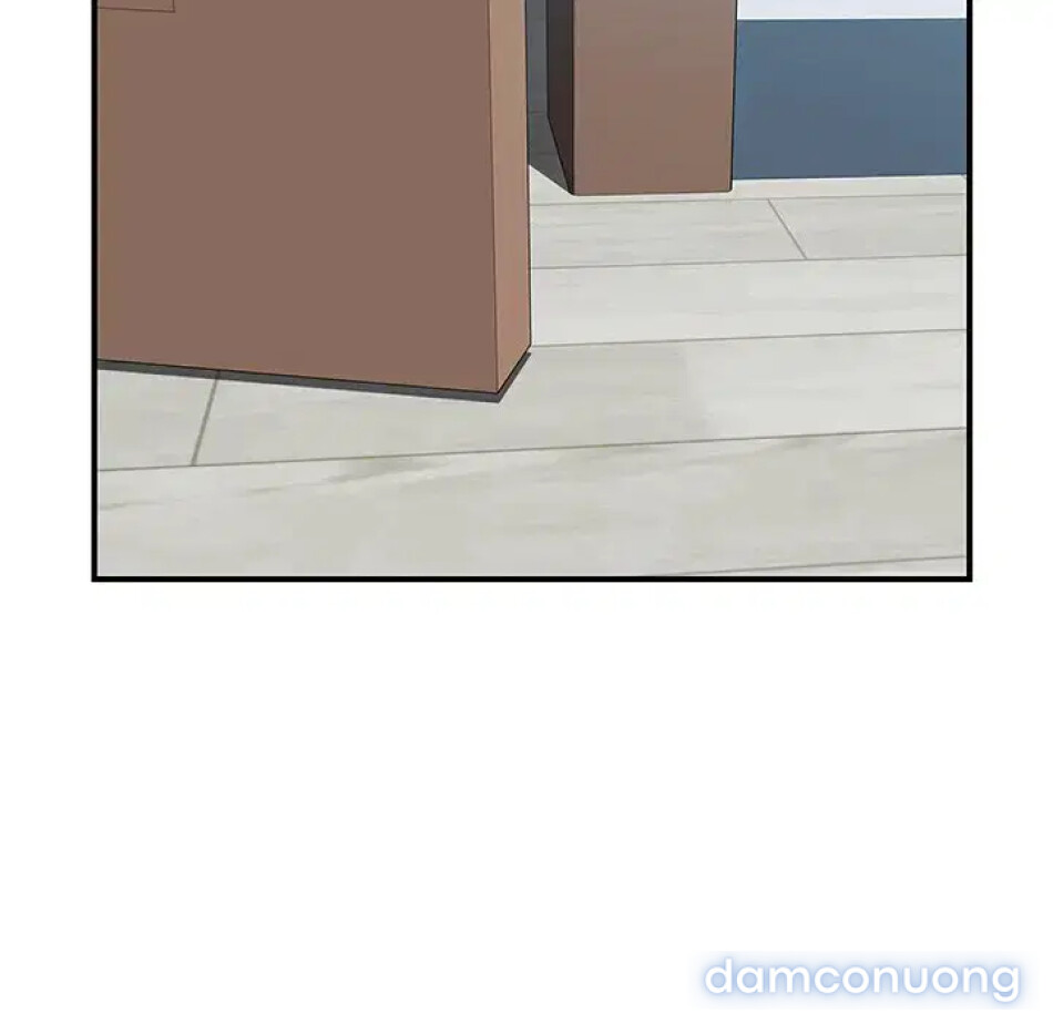 Cùng nhà với cô nàng dâm đãng 