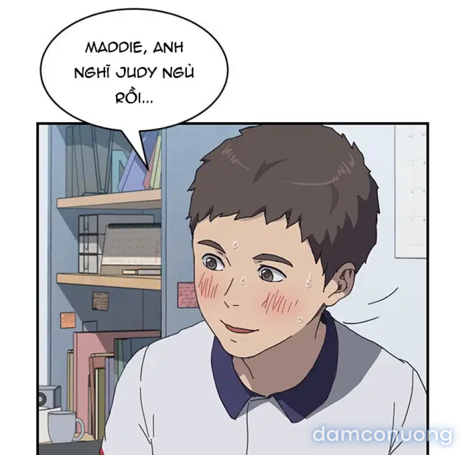 Cùng nhà với cô nàng dâm đãng 