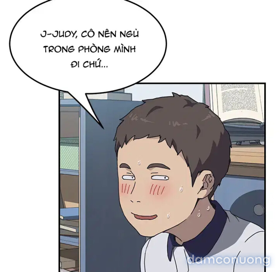 Cùng nhà với cô nàng dâm đãng 