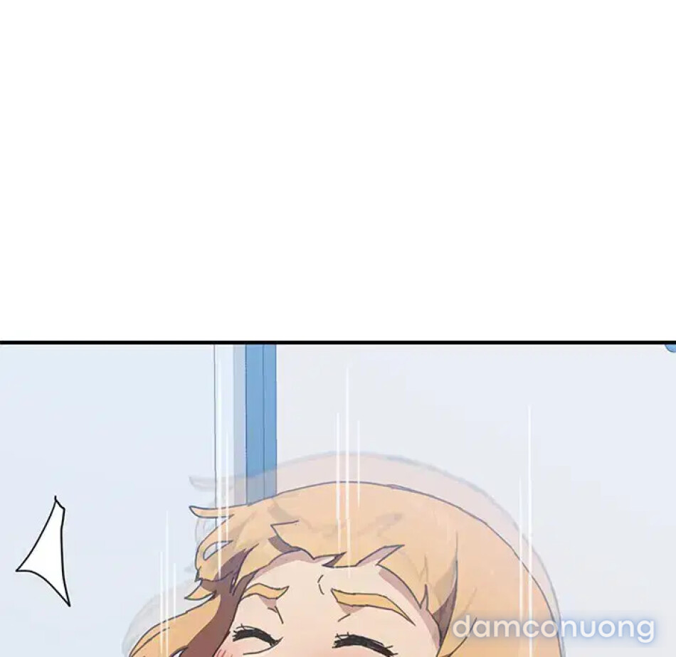 Cùng nhà với cô nàng dâm đãng 