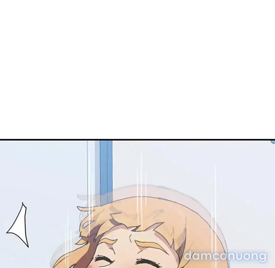 Cùng nhà với cô nàng dâm đãng 