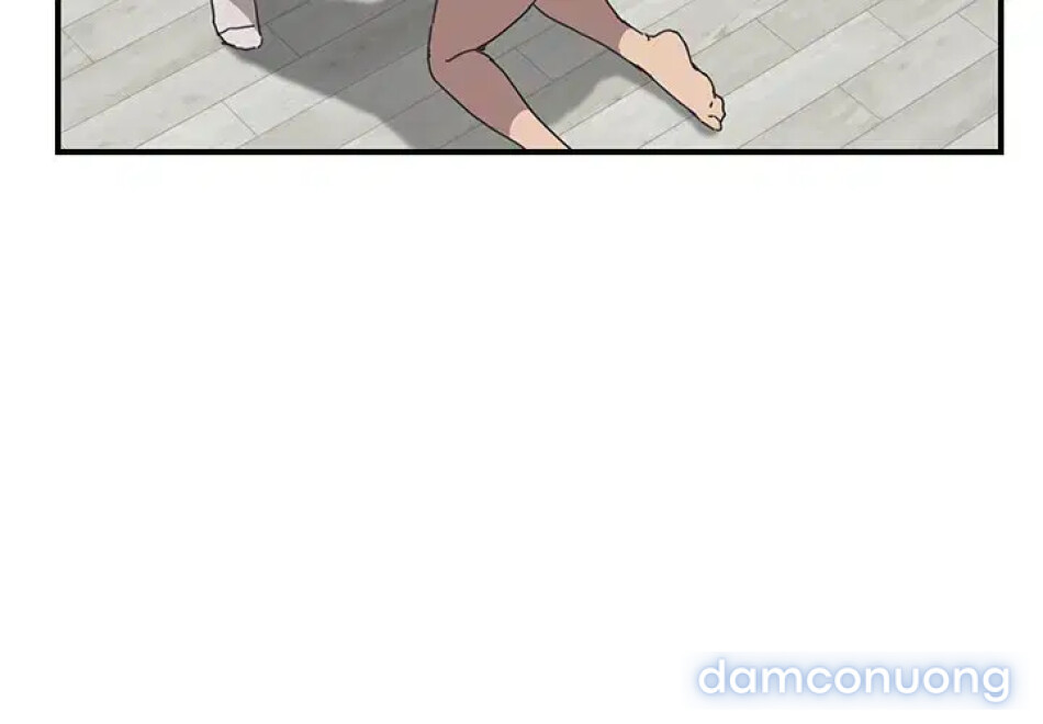 Cùng nhà với cô nàng dâm đãng 
