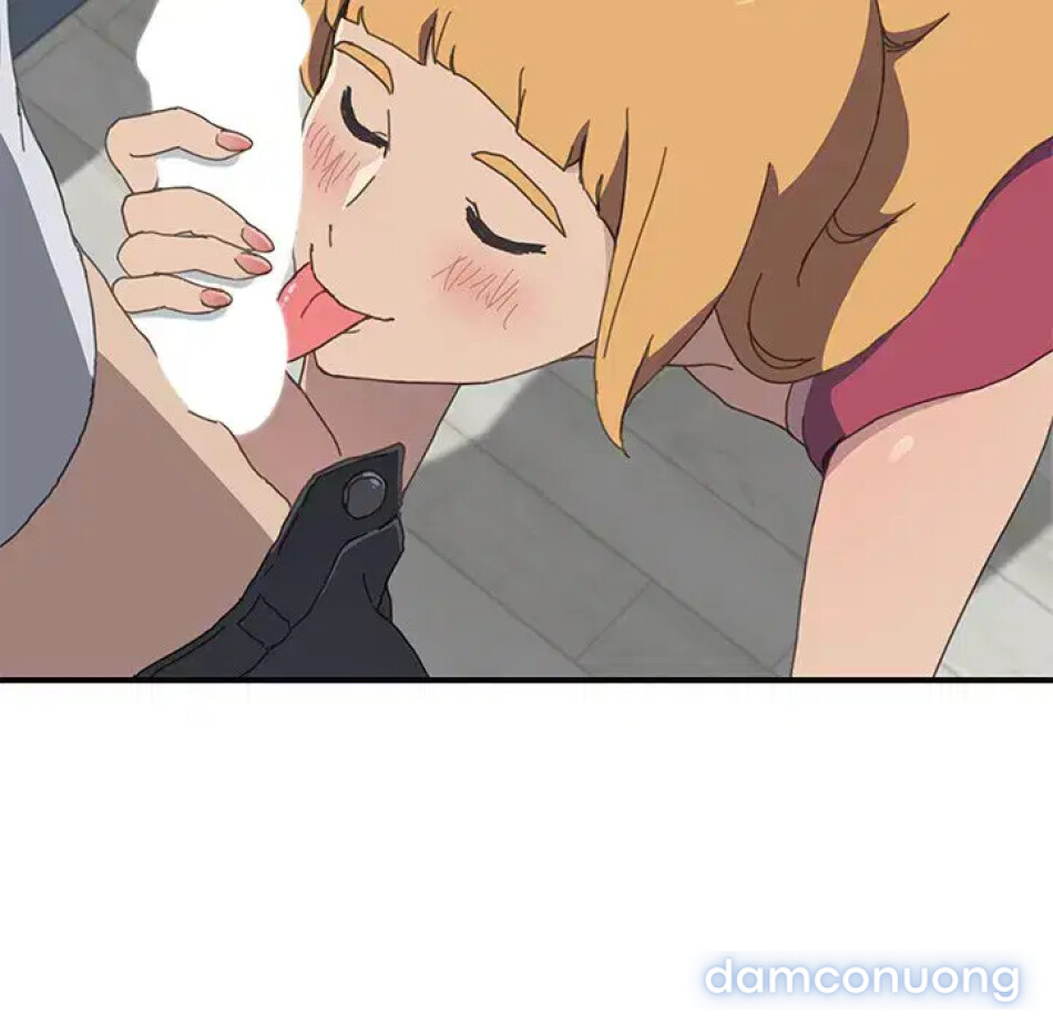 Cùng nhà với cô nàng dâm đãng 