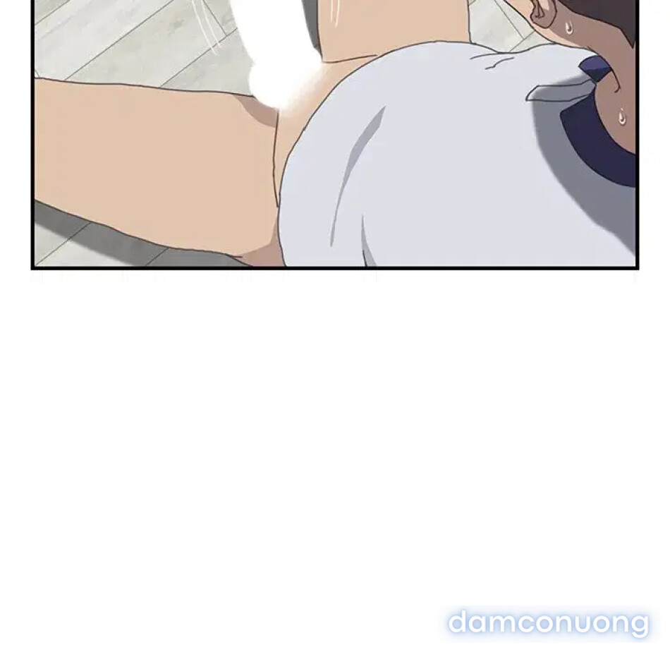 Cùng nhà với cô nàng dâm đãng 