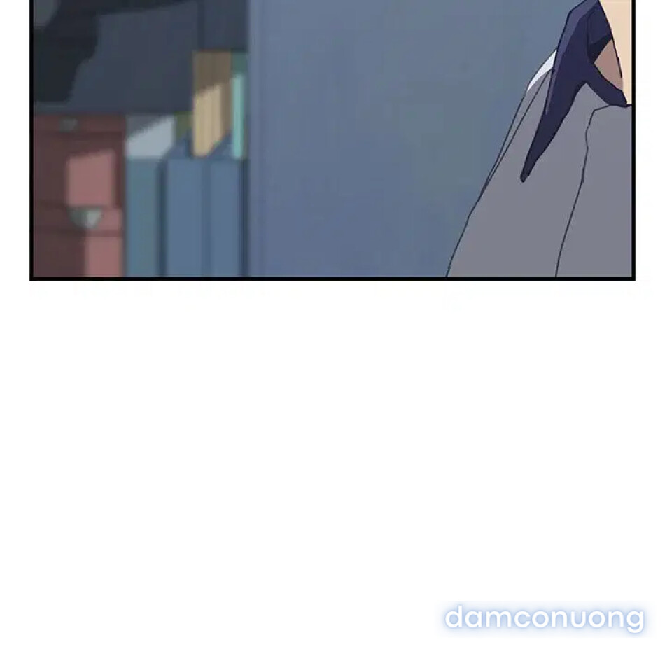 Cùng nhà với cô nàng dâm đãng 
