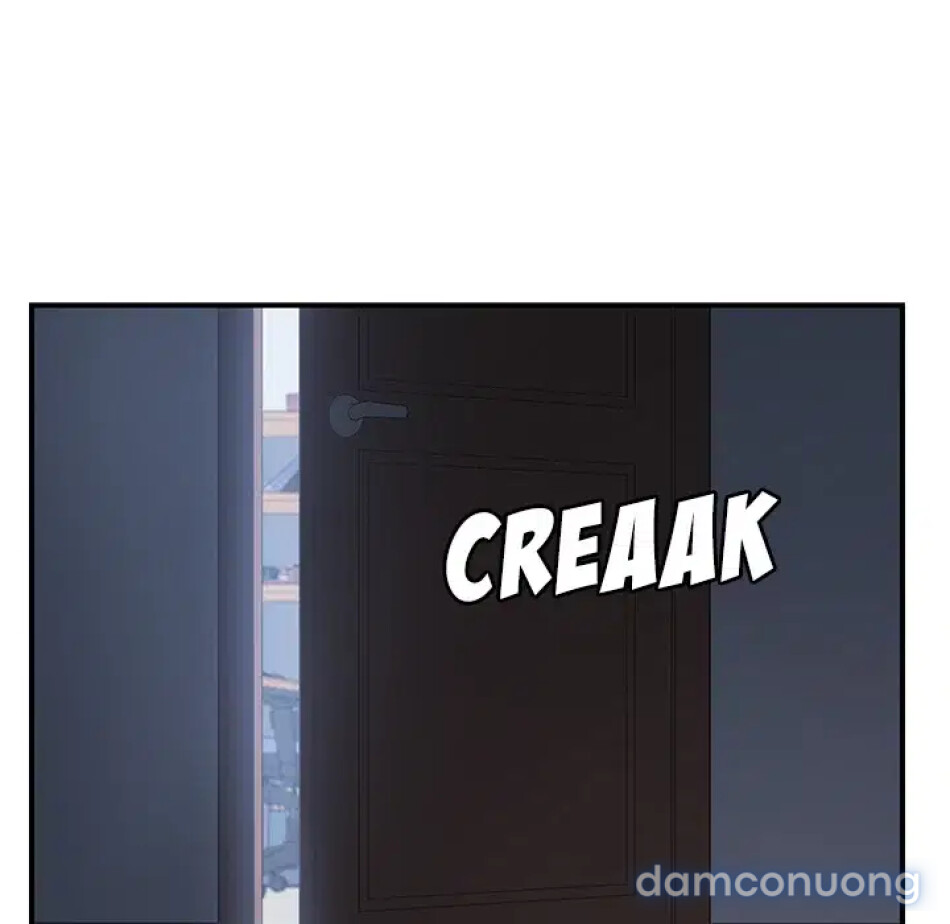 Cùng nhà với cô nàng dâm đãng 