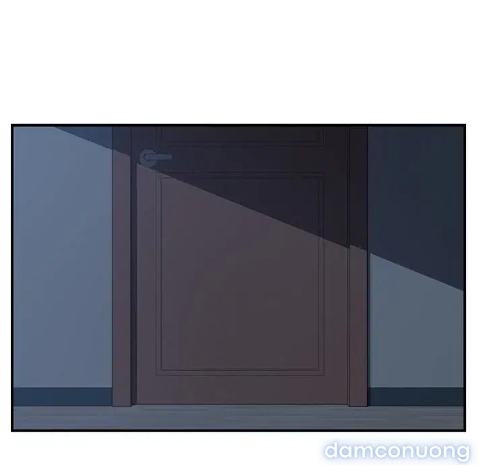 Cùng nhà với cô nàng dâm đãng 