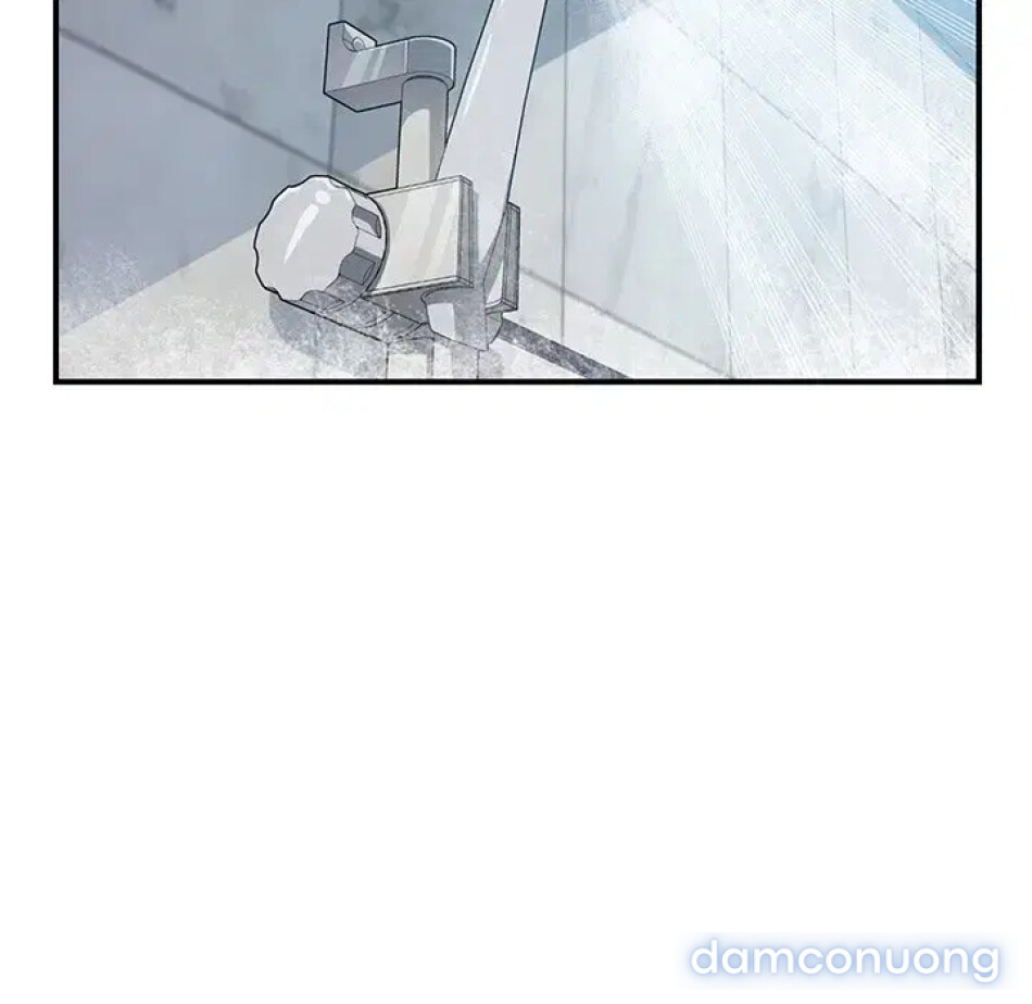 Cùng nhà với cô nàng dâm đãng 
