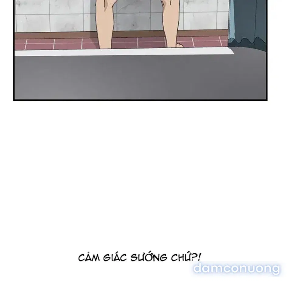 Cùng nhà với cô nàng dâm đãng 