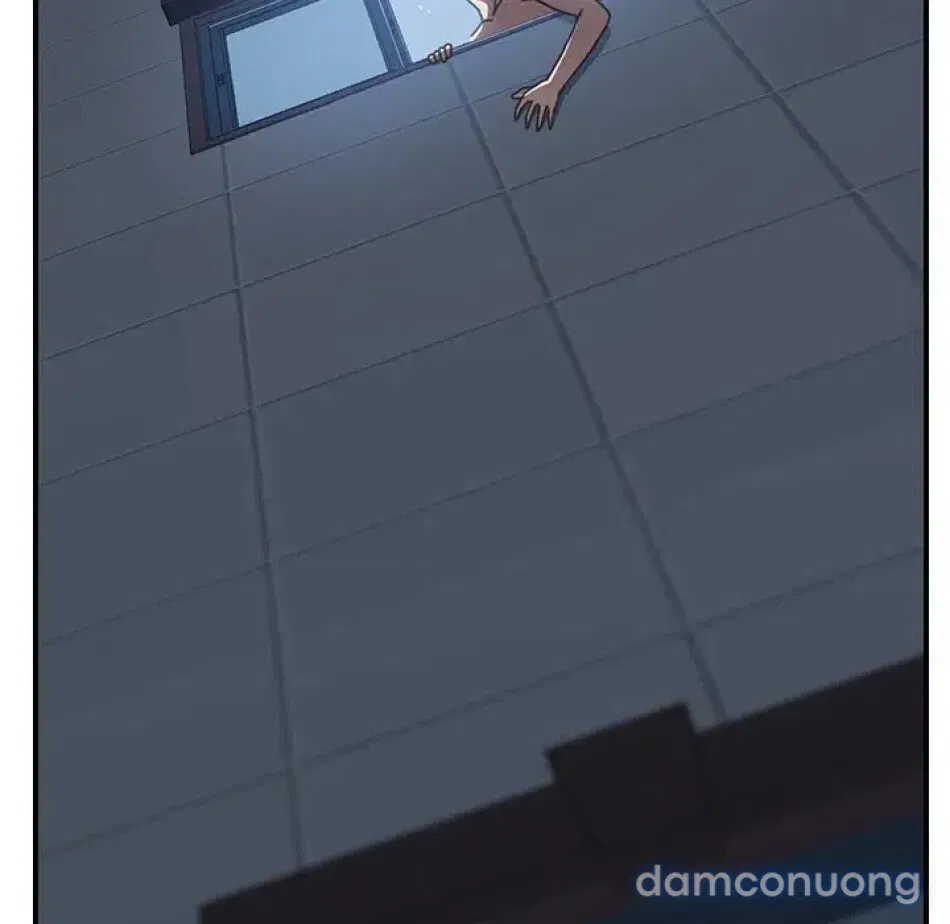 Cùng nhà với cô nàng dâm đãng 