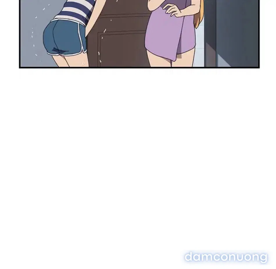 Cùng nhà với cô nàng dâm đãng 