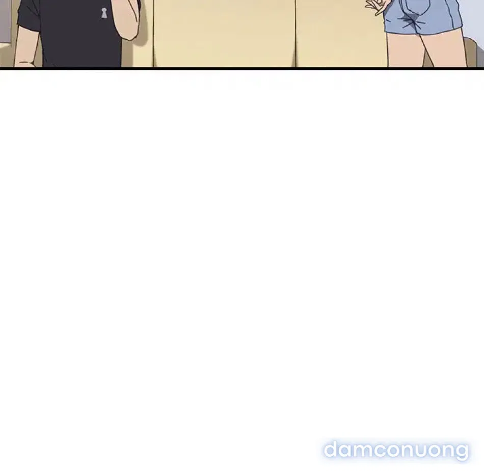 Cùng nhà với cô nàng dâm đãng 