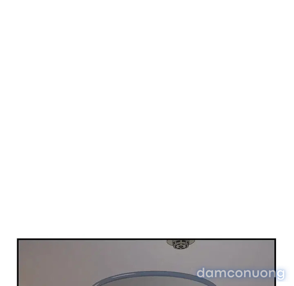Cùng nhà với cô nàng dâm đãng 