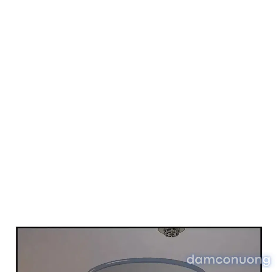 Cùng nhà với cô nàng dâm đãng 