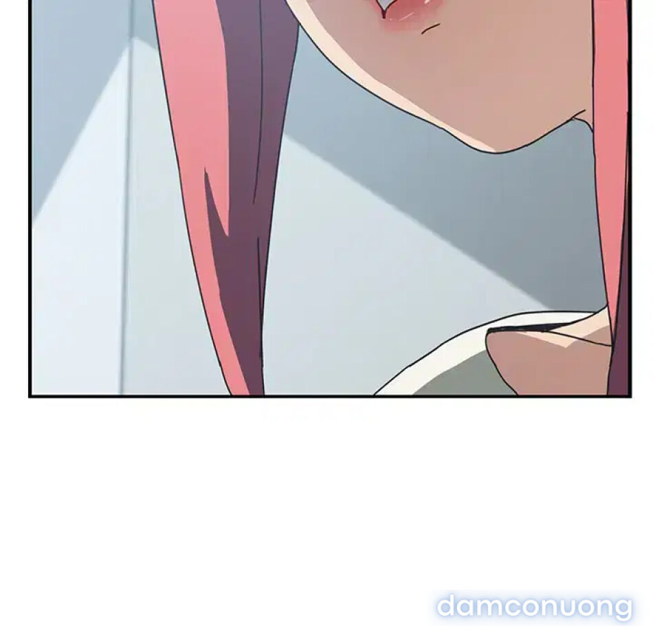 Cùng nhà với cô nàng dâm đãng 