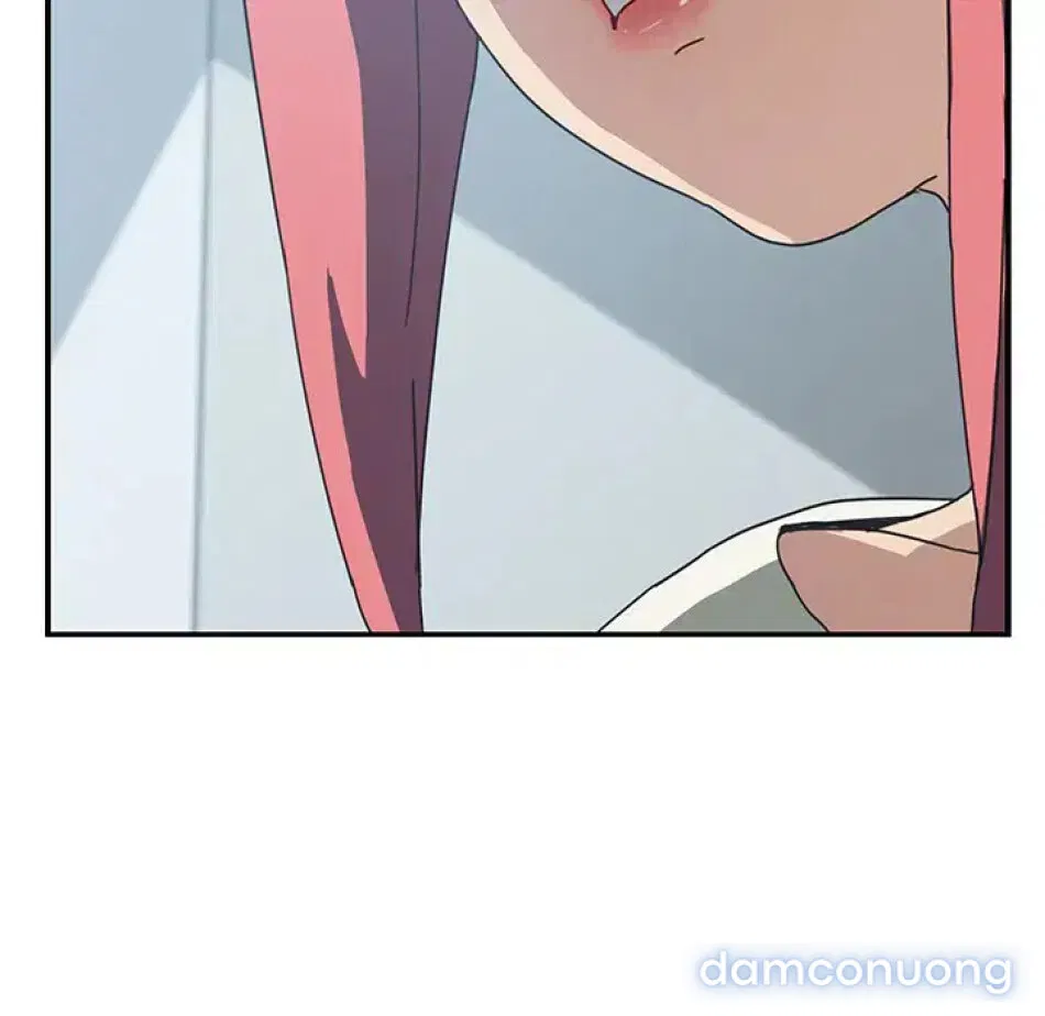 Cùng nhà với cô nàng dâm đãng 