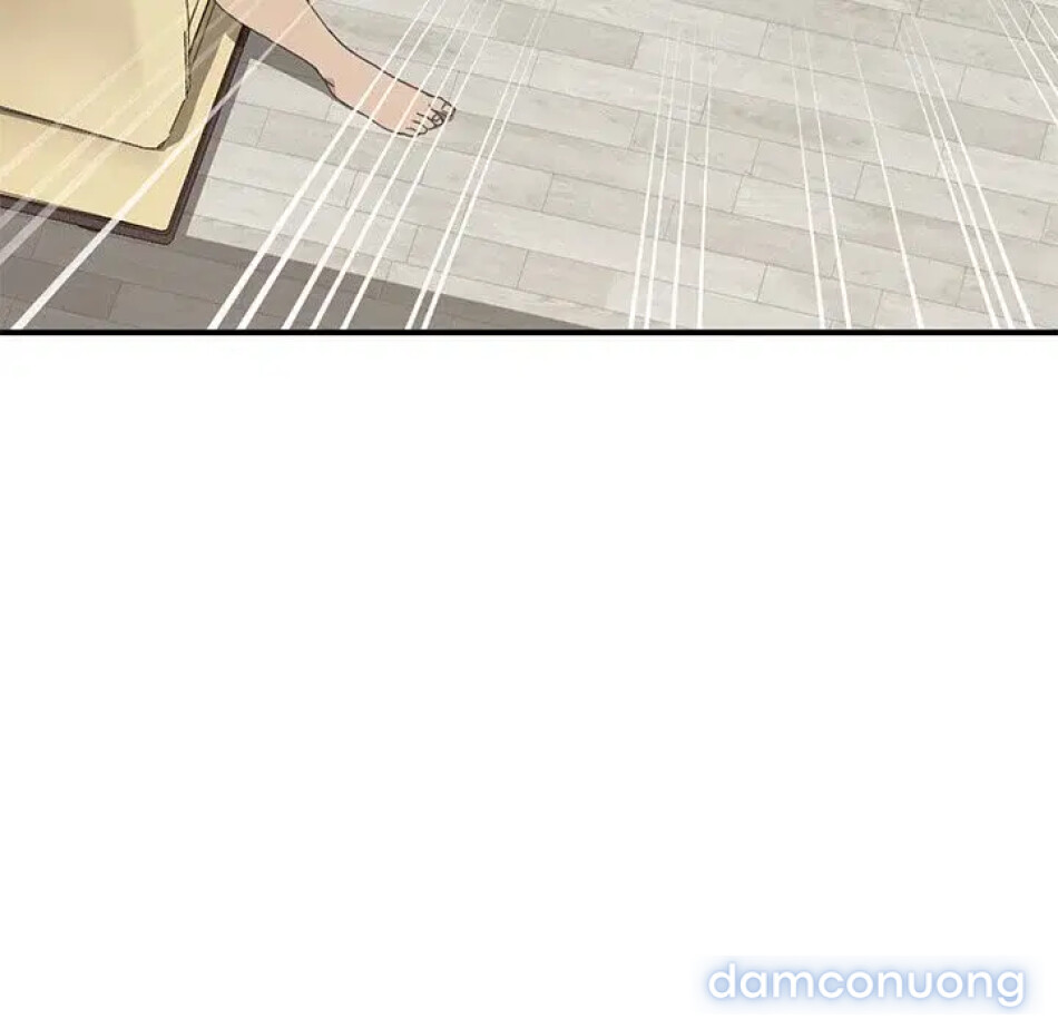 Cùng nhà với cô nàng dâm đãng 