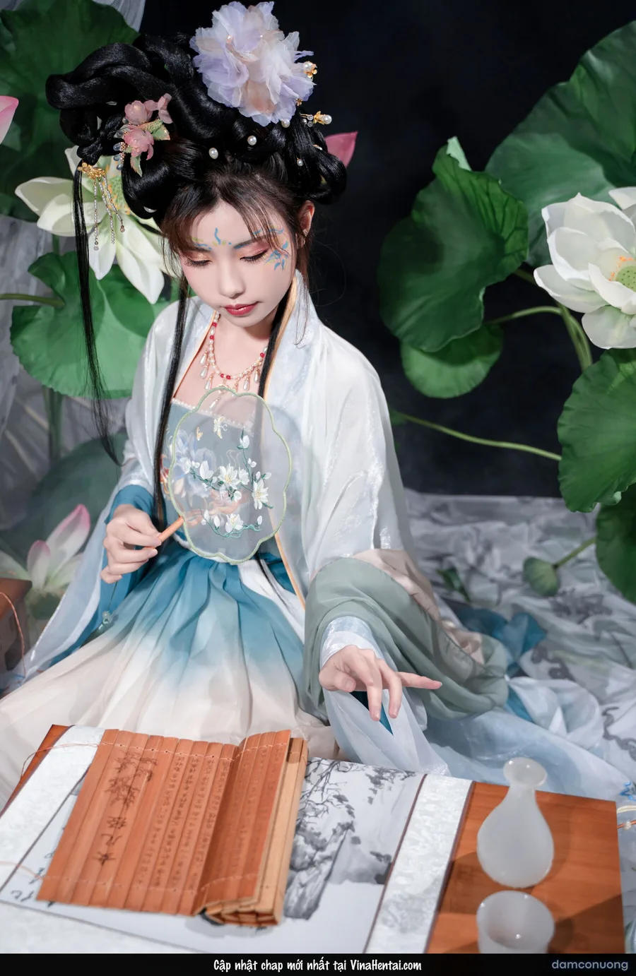 Thanh Liên nữ sĩ 