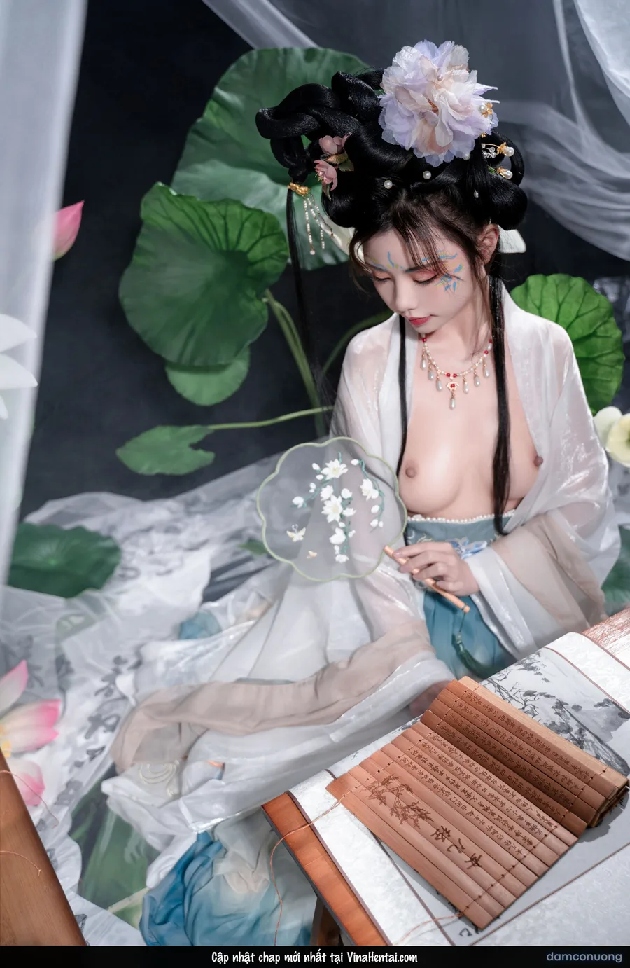 Thanh Liên nữ sĩ 