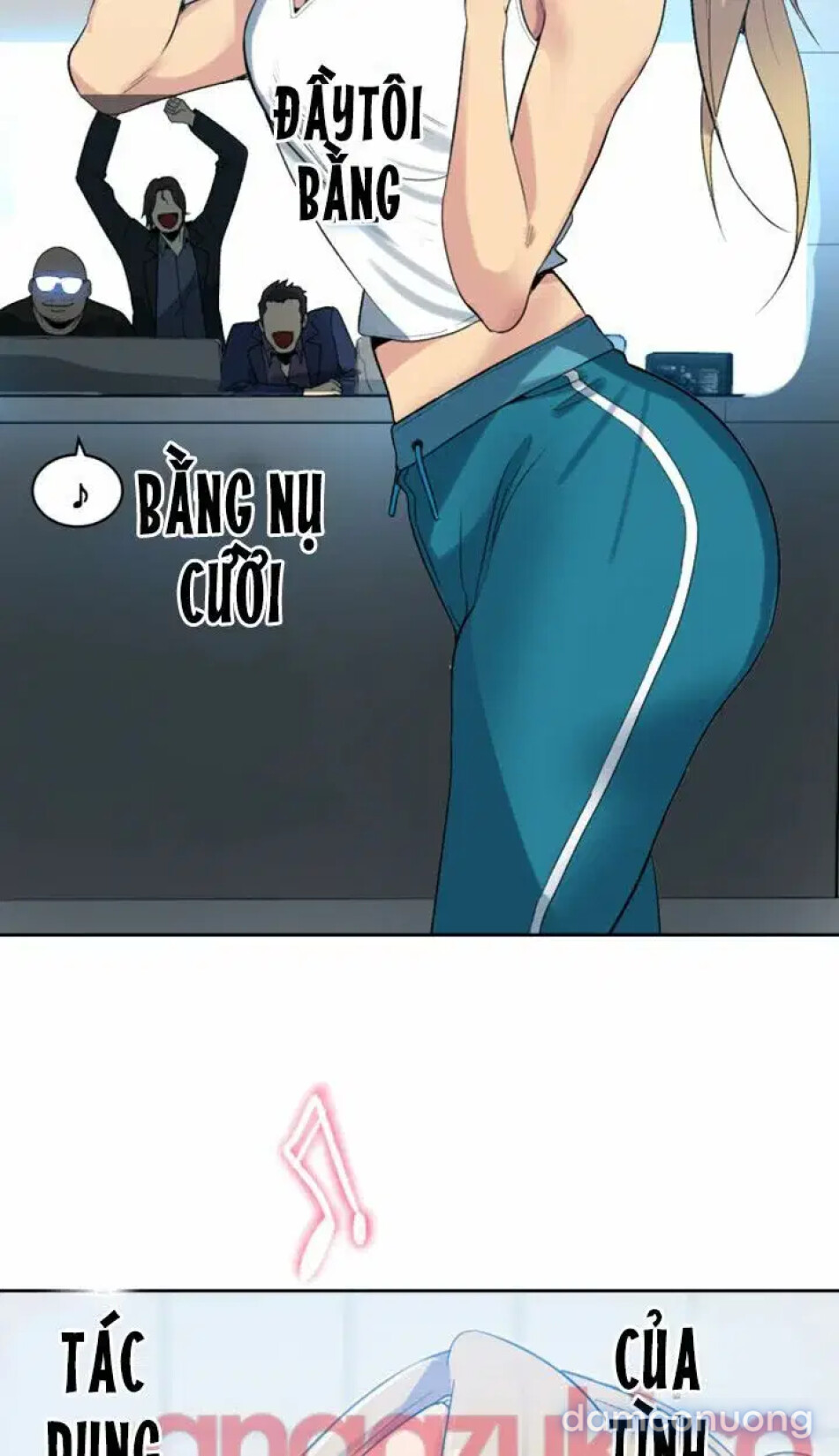 GÁI ĐẸP Ở TIỆM NET 