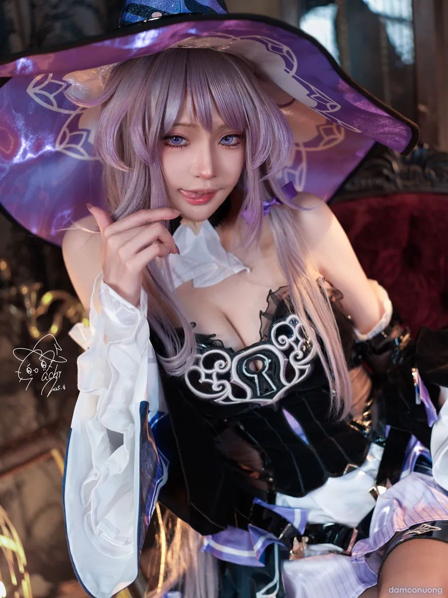 Cosplay The Herta 