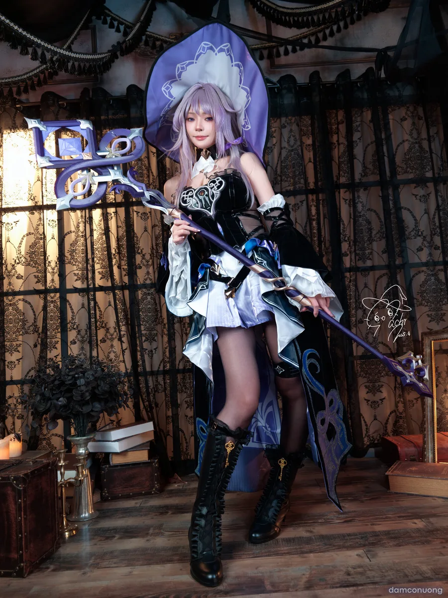 Cosplay The Herta 