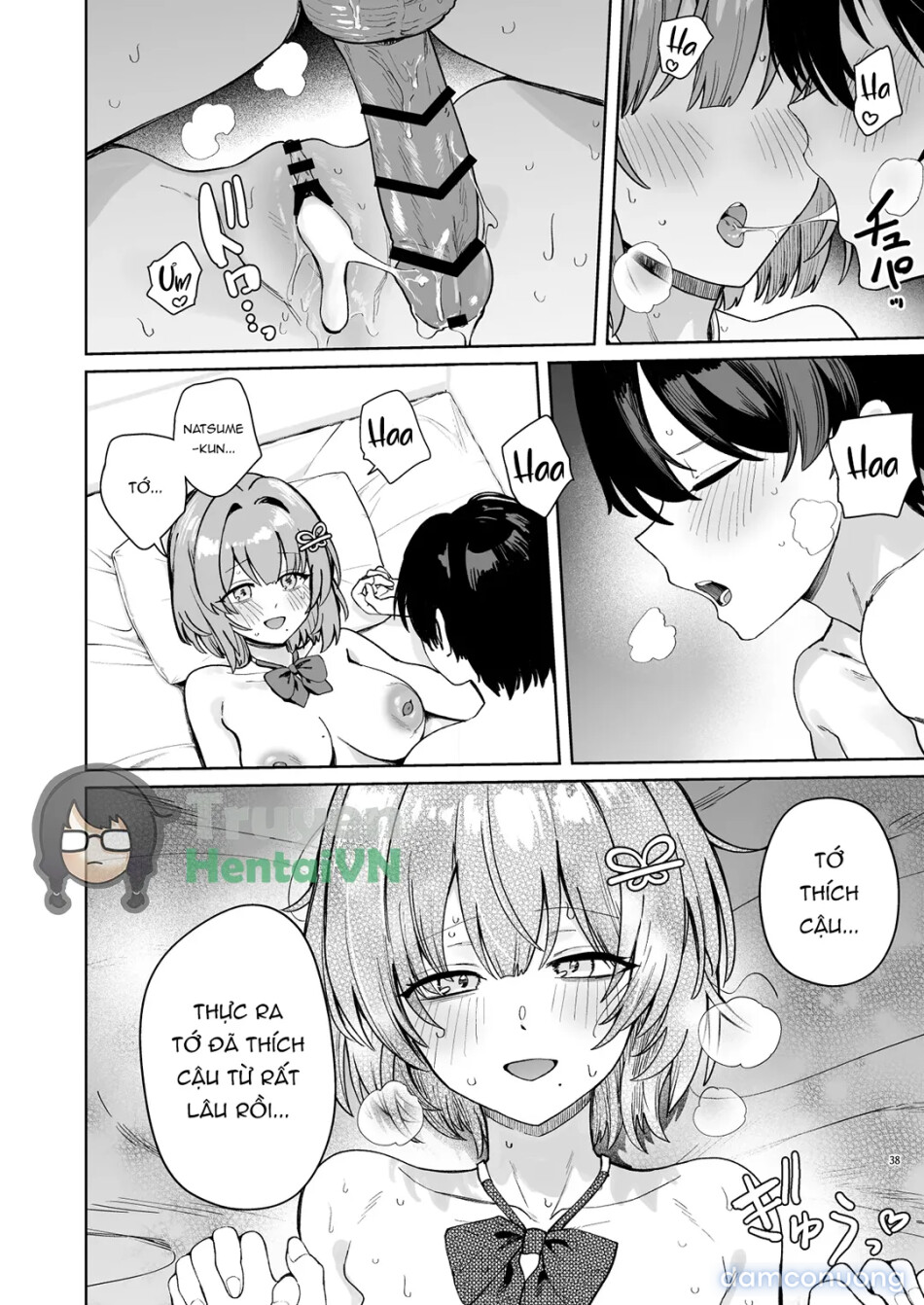 Hirose-san, the class’s secret crush, is making a bold move! 