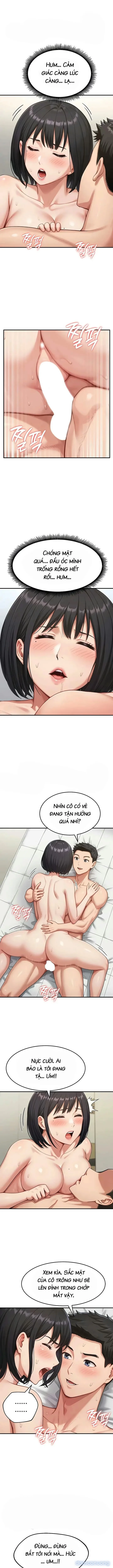 Huấn Luyện Viên Đặc Biệt ở Trại Lính Nữ 