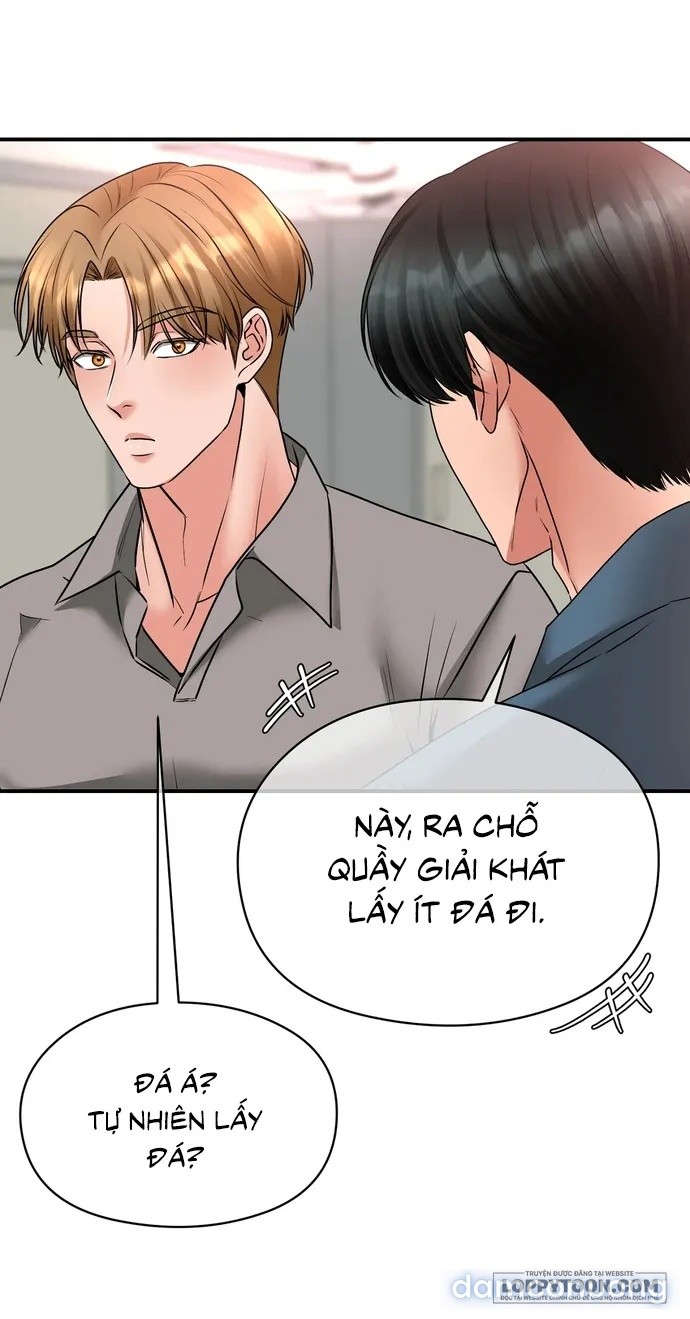 Em Gái XX Chung Của Các Chú Sân Golf 