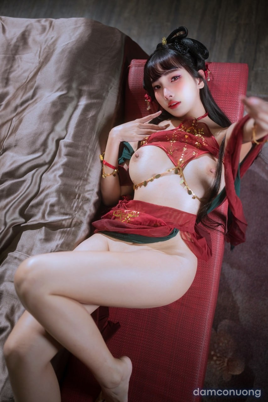 Ulichan Momo 