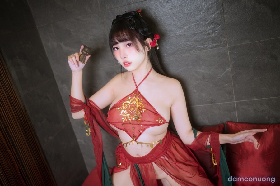 Ulichan Momo 