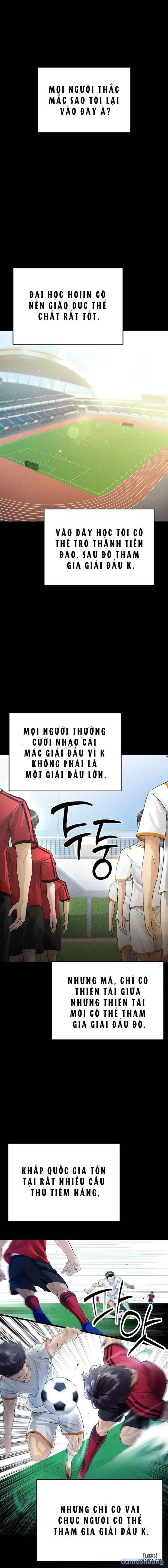 Cô nàng nóng bỏng giỏi bóng đá 