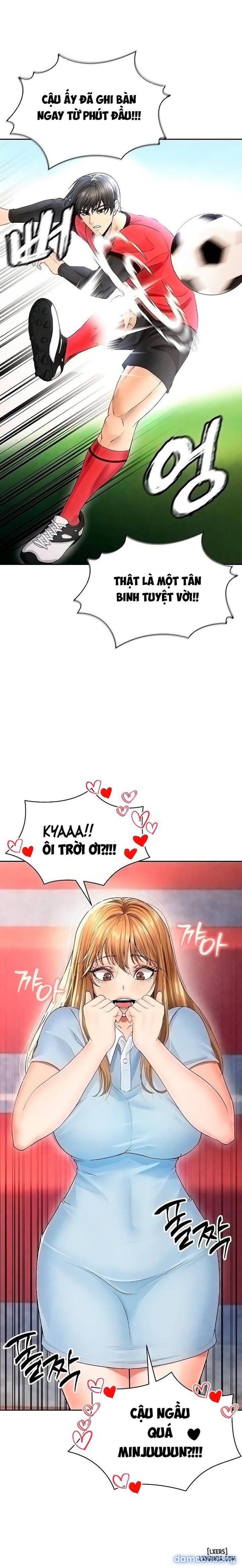 Cô nàng nóng bỏng giỏi bóng đá 