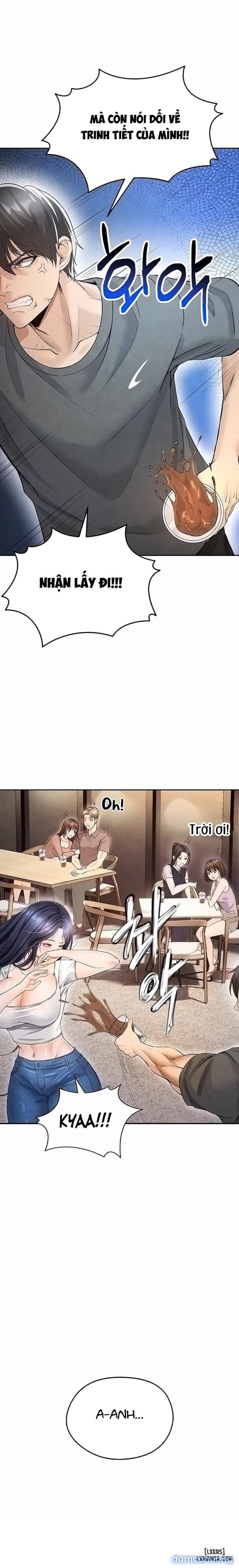 Cô nàng nóng bỏng giỏi bóng đá 