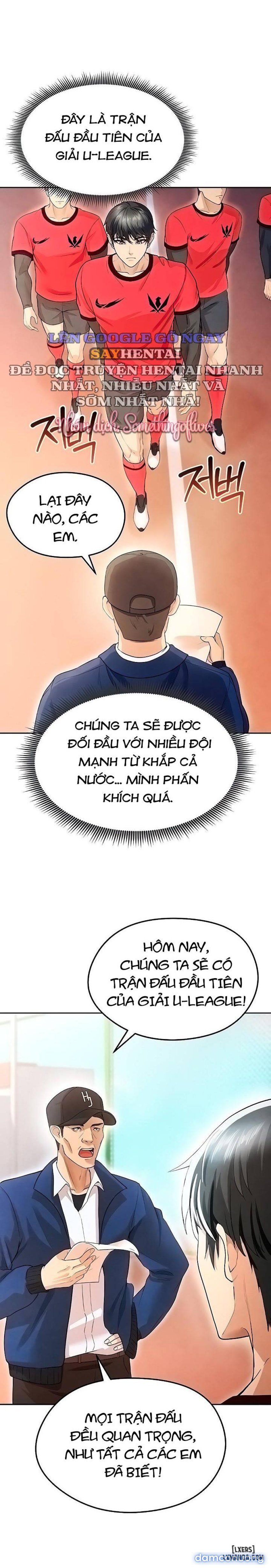 Cô nàng nóng bỏng giỏi bóng đá 